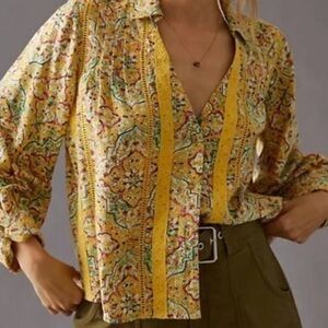 SALE! Anthropologie Pilcro bohemian top in lovely yellow print! S